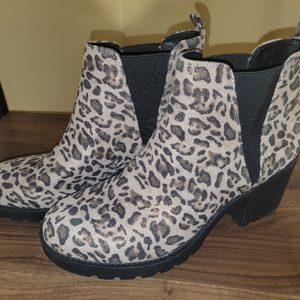 Leopard ankle boots